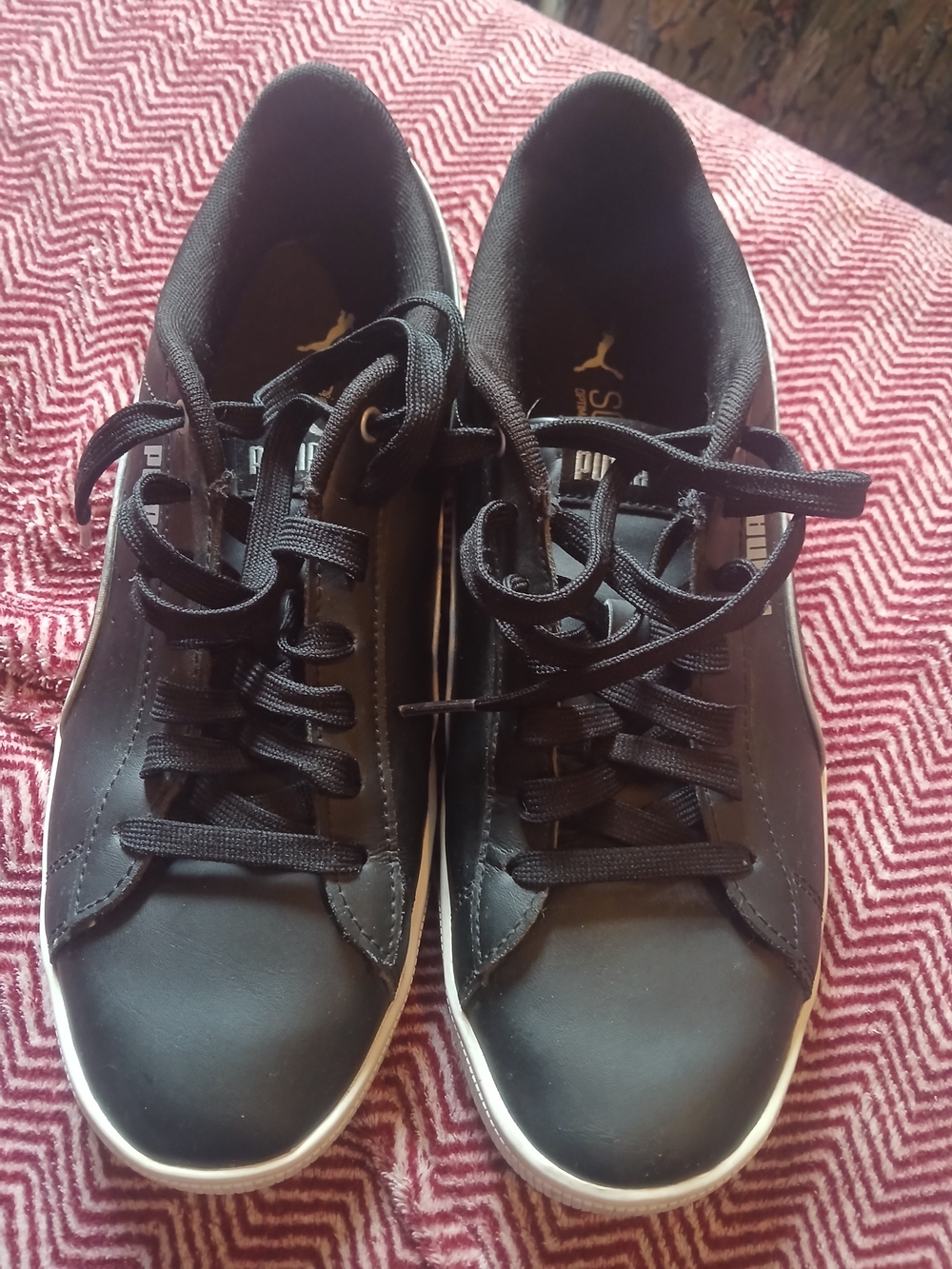 Puma Black and White Vikki V2 Low-Top Sneakers
